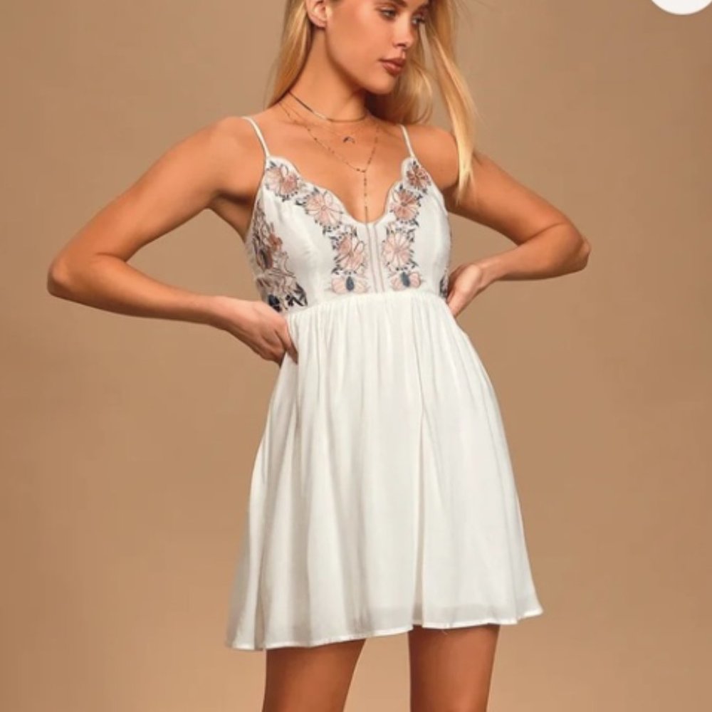Lulus Daisy Petal Pickin’ Ivory Dress (XS)
